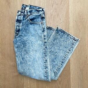 Levi’s acid washed jeans